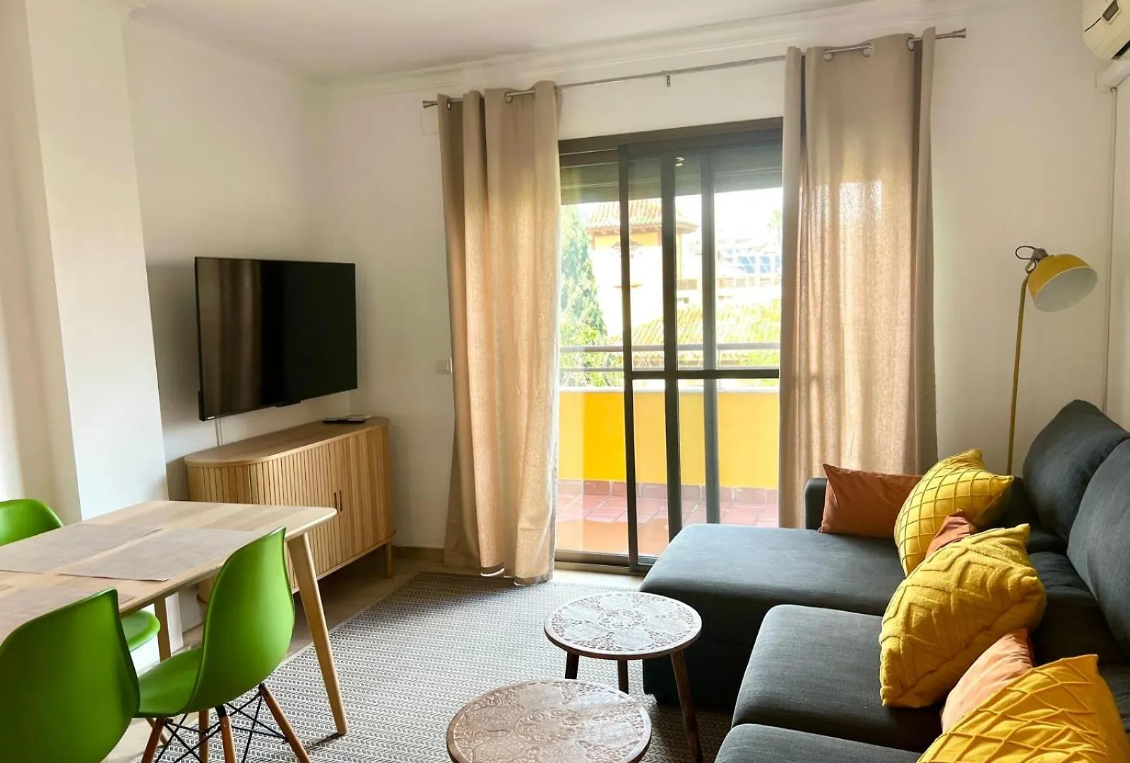 Appartamento Urban Retreat With Views & Terrace Málaga