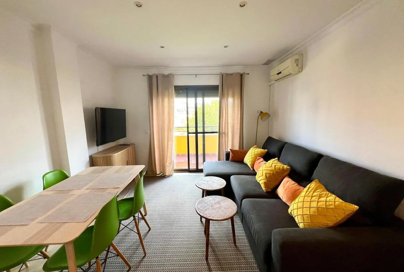 Appartamento Urban Retreat With Views & Terrace Málaga 0*,  Spagna