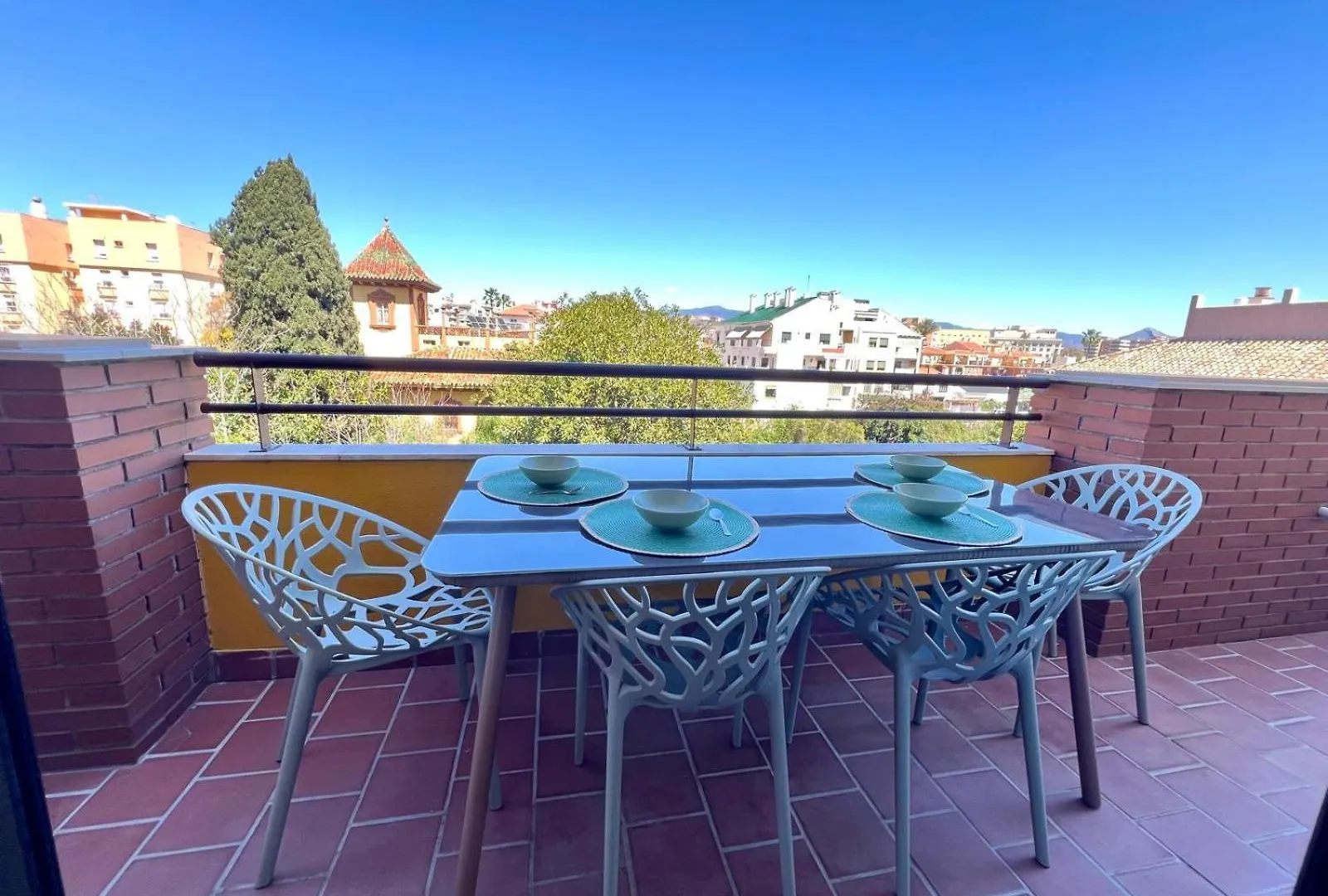 Appartamento Urban Retreat With Views & Terrace Málaga 0*,  Spagna