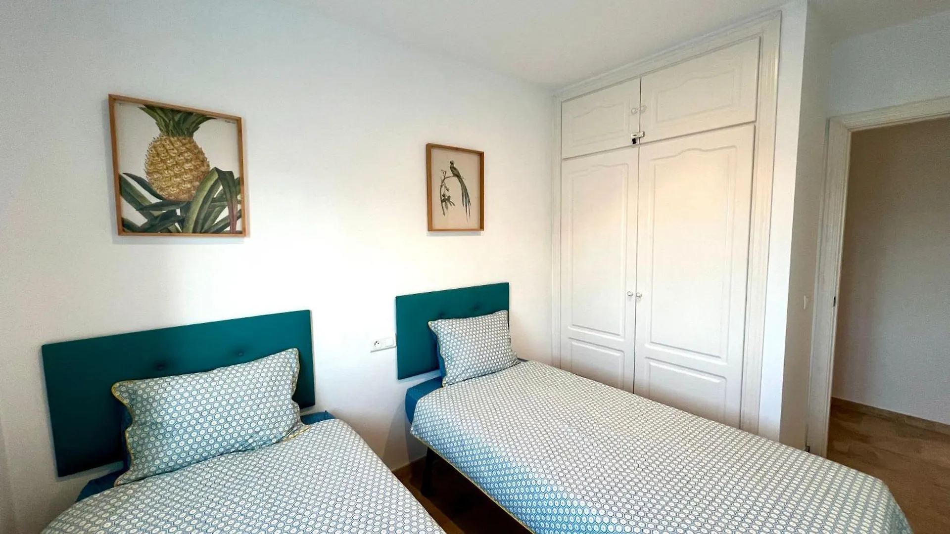 Appartamento Urban Retreat With Views & Terrace Málaga Spagna