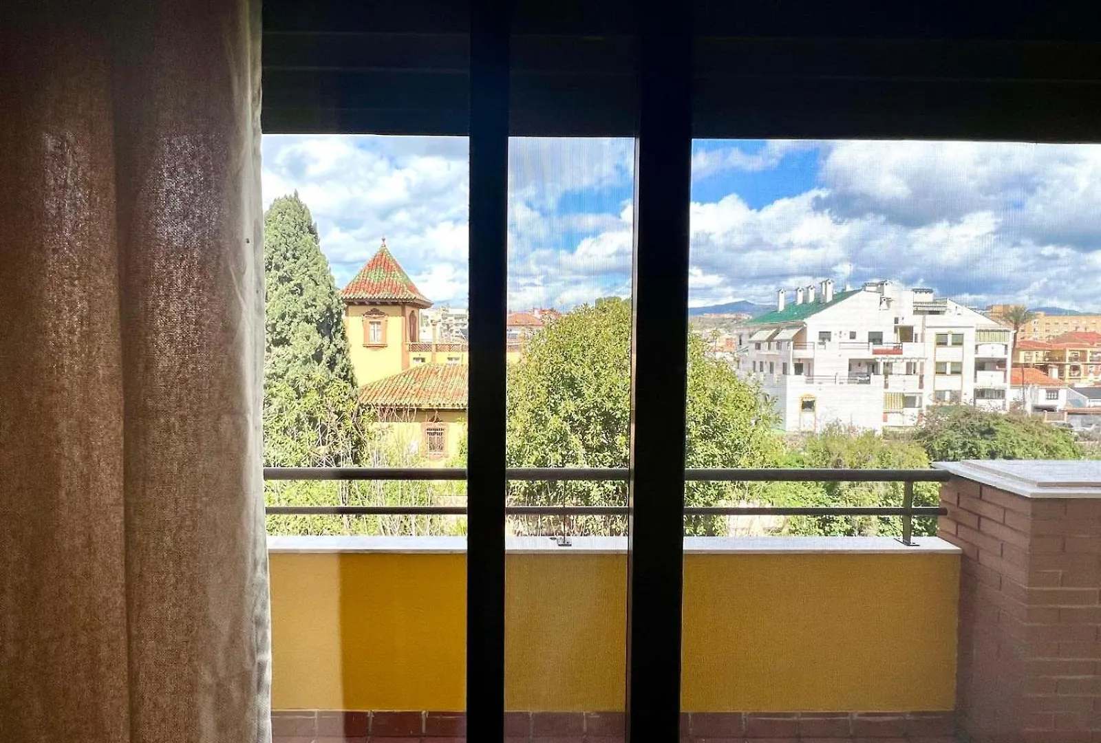 马拉加Urban Retreat With Views & Terrace公寓 马拉加