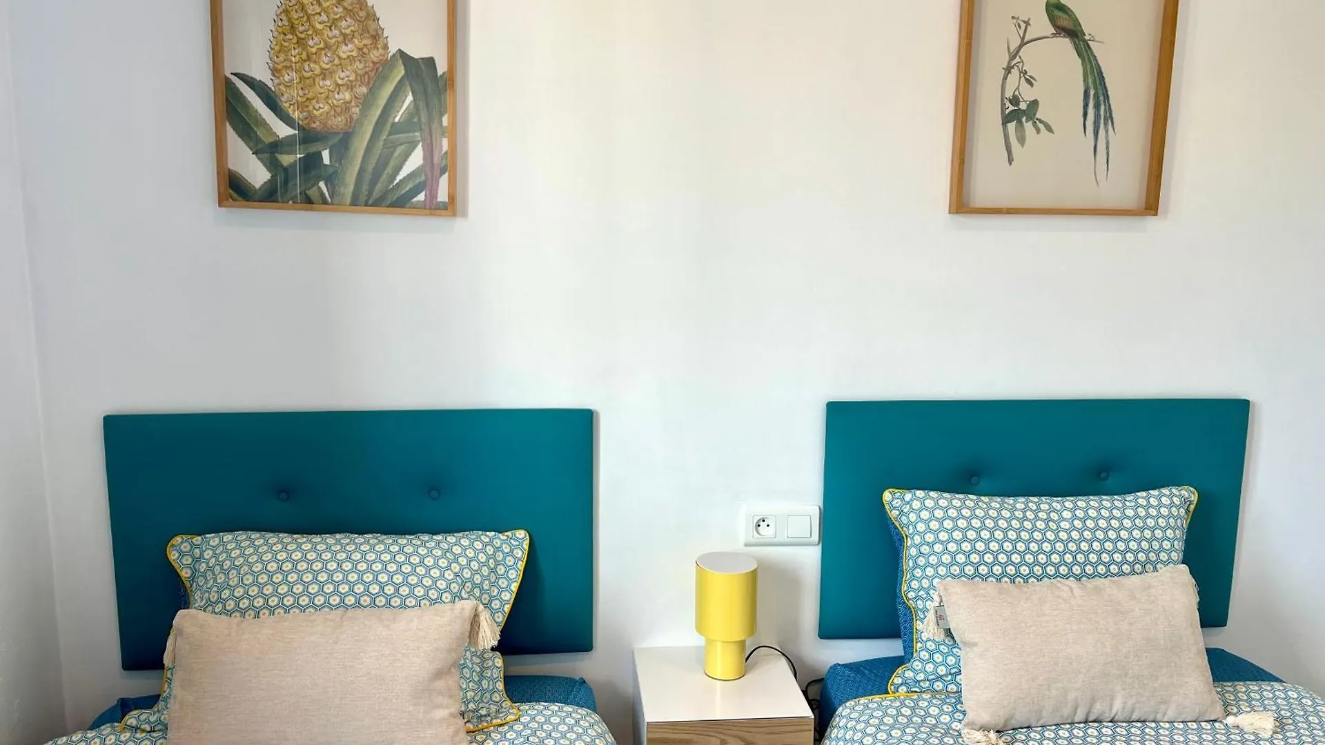 马拉加Urban Retreat With Views & Terrace公寓 公寓 马拉加